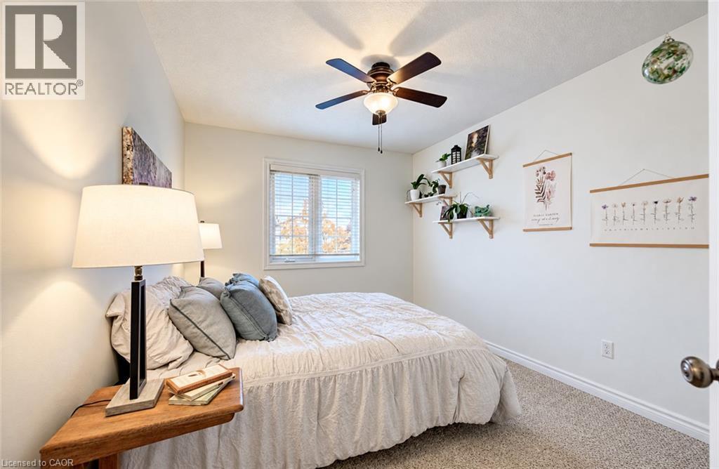 204 Park Avenue W Property Photo 21