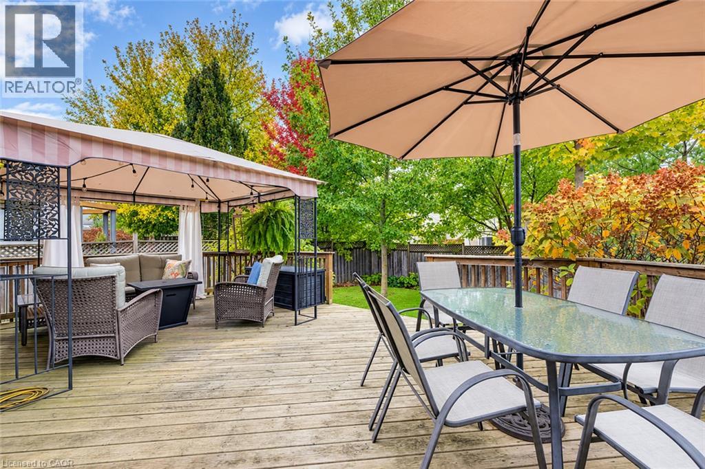 204 Park Avenue W Property Photo 28