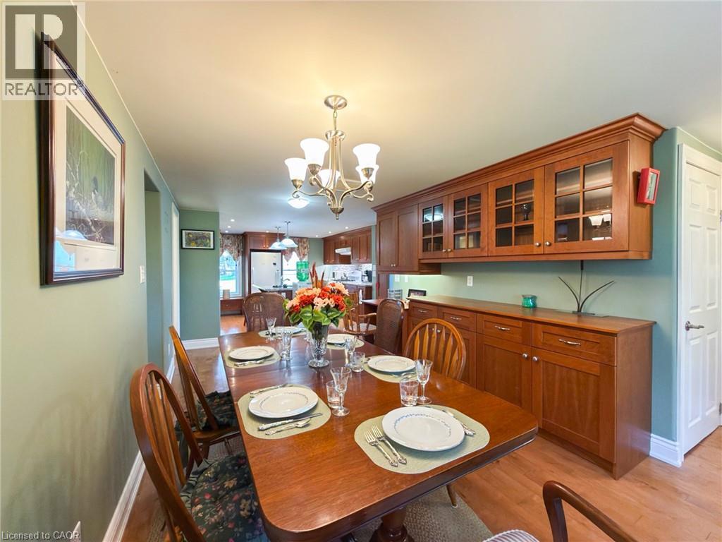 1699 Lakeshore Road Property Photo 17