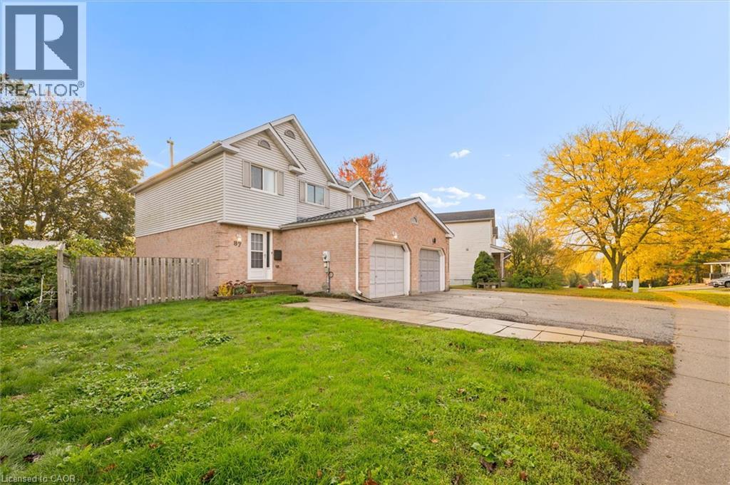 87 Poplar Drive Property Photo 3