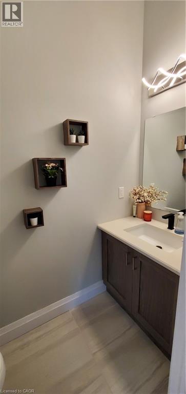 819 Sundrops Court Property Photo 22