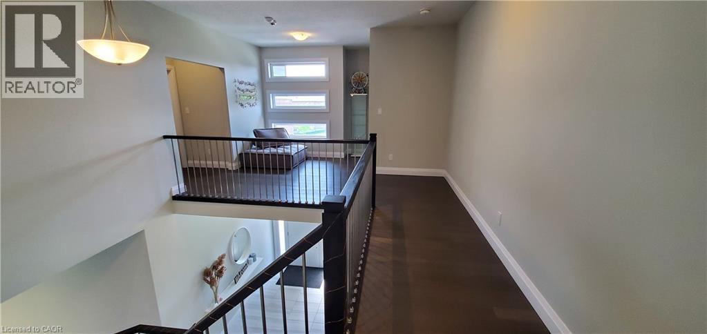 819 Sundrops Court Property Photo 24