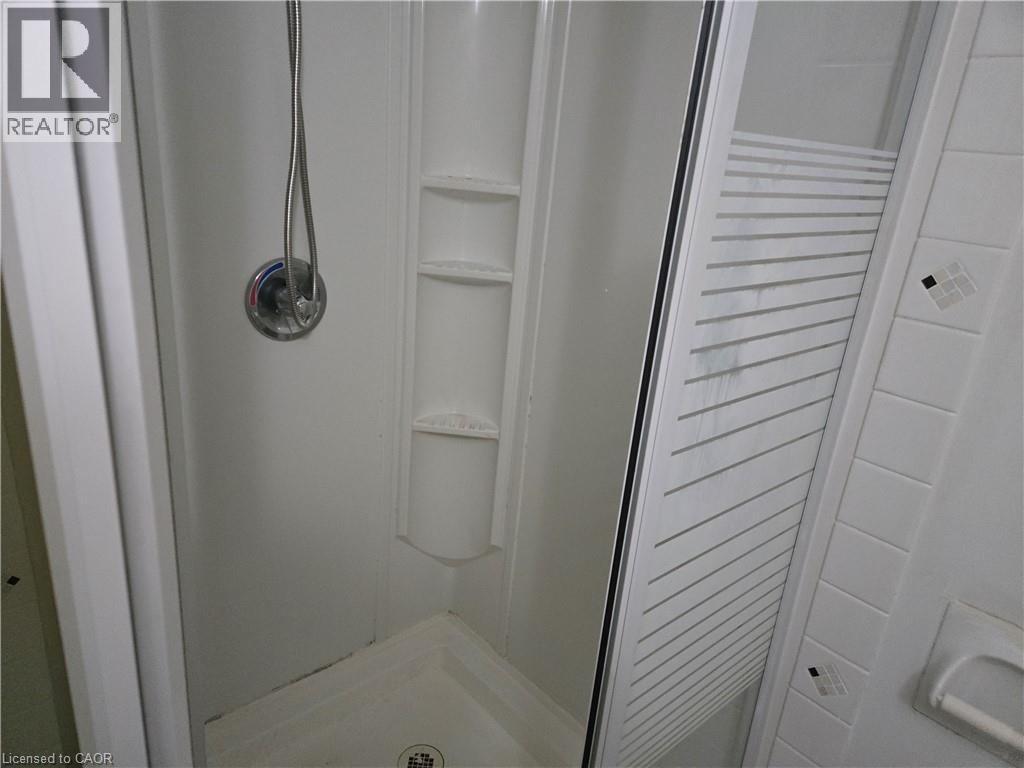 39 Newport Crescent Property Photo 16