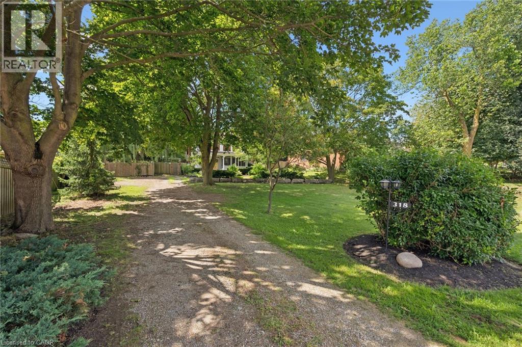 318 Guelph Avenue Property Photo 3