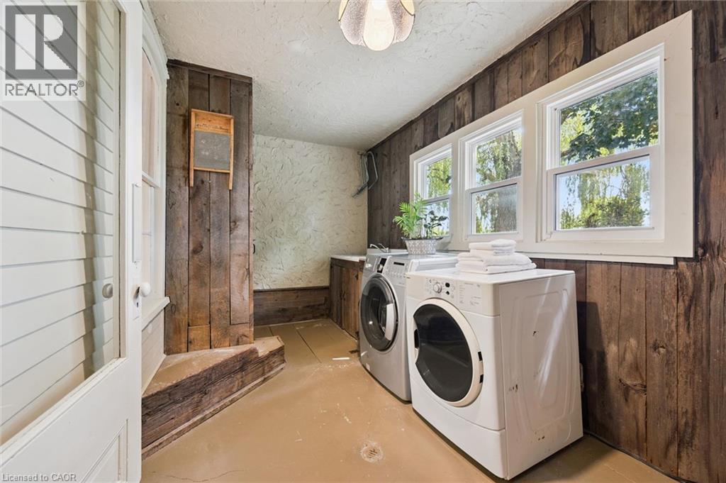 318 Guelph Avenue Property Photo 22