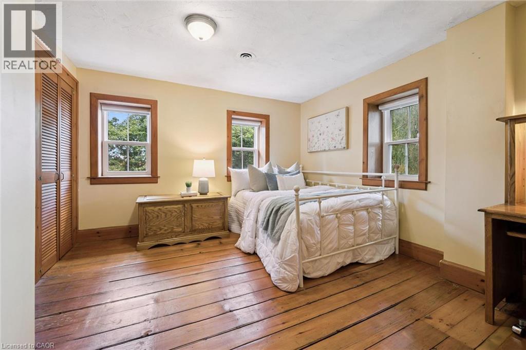 318 Guelph Avenue Property Photo 25