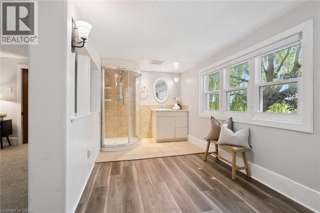 318 Guelph Avenue Property Photo 32