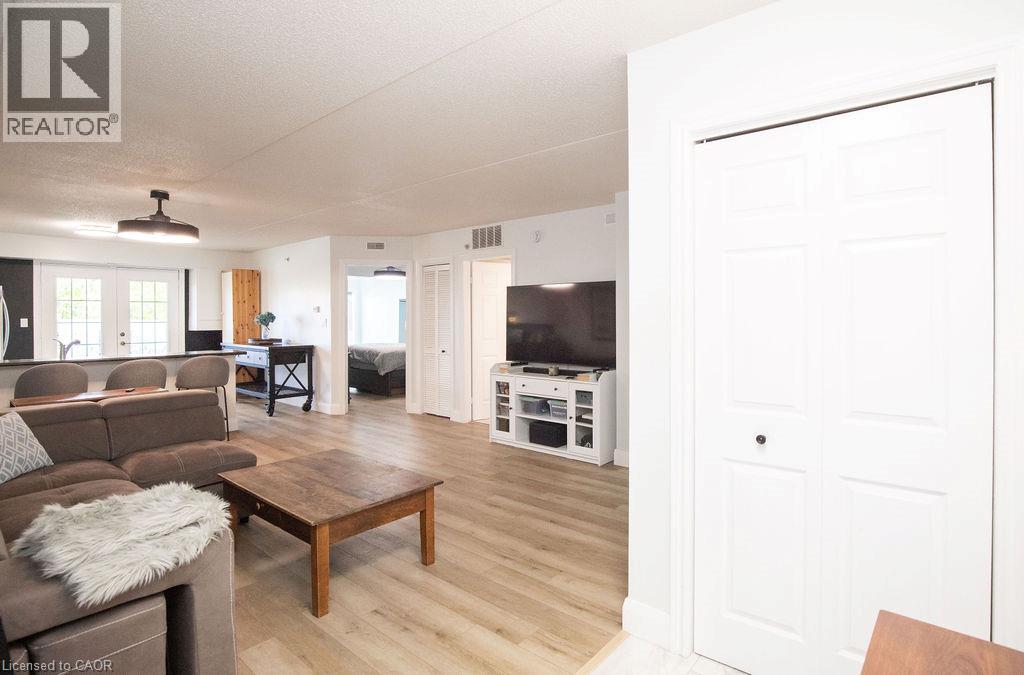 1480 Bishops Gate Unit# 207 Property Photo 4