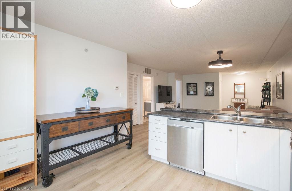 1480 Bishops Gate Unit# 207 Property Photo 11