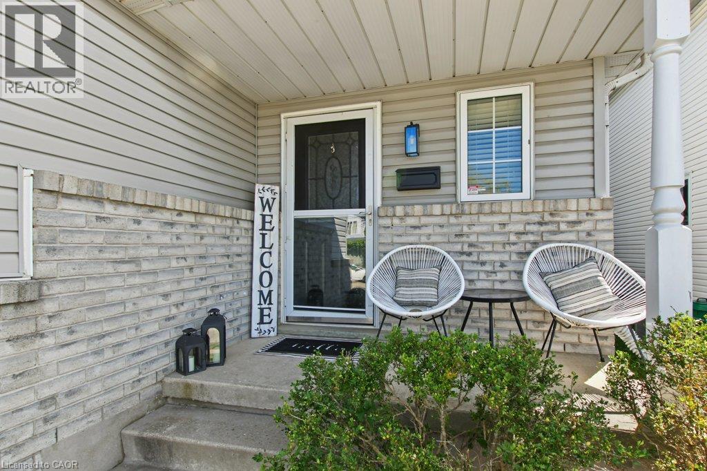 347 Bankside Drive Property Photo 4