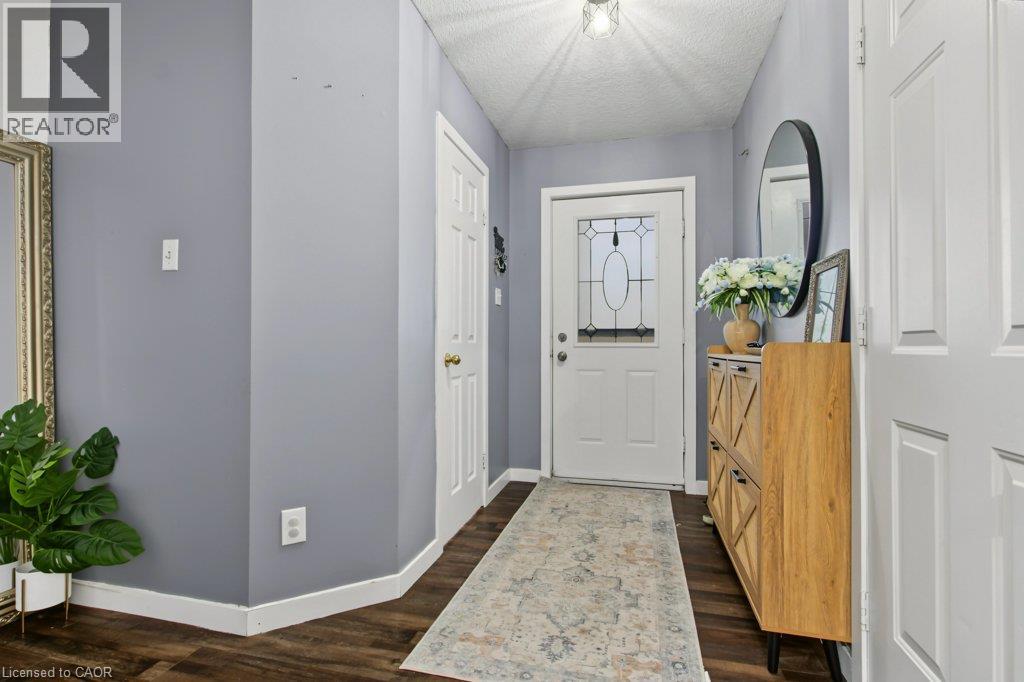 347 Bankside Drive Property Photo 5