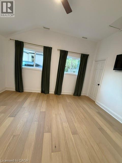 121 Paisley Boulevard E Property Photo 12