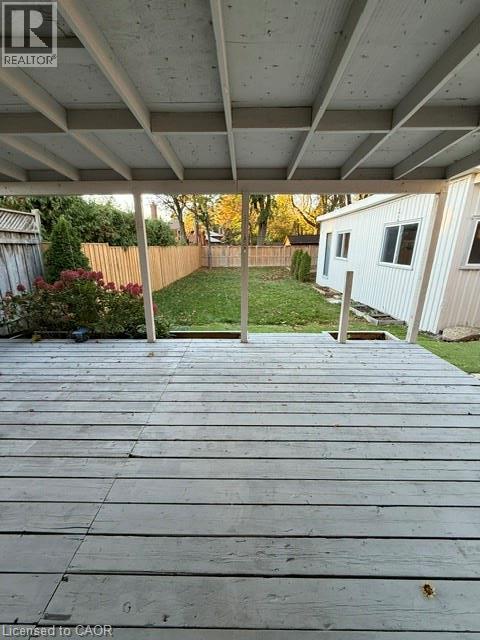 121 Paisley Boulevard E Property Photo 22