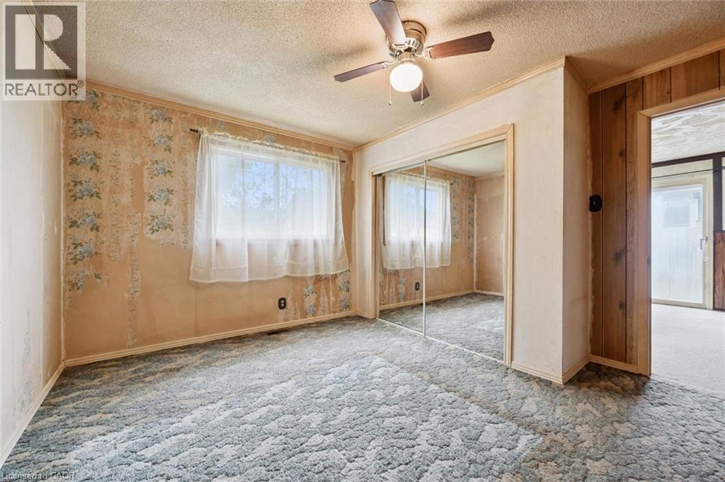 127 Spadina Road E Property Photo 11