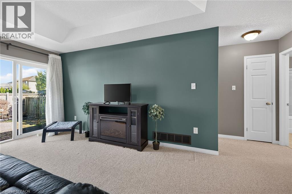 7 Powell Lane Property Photo 19