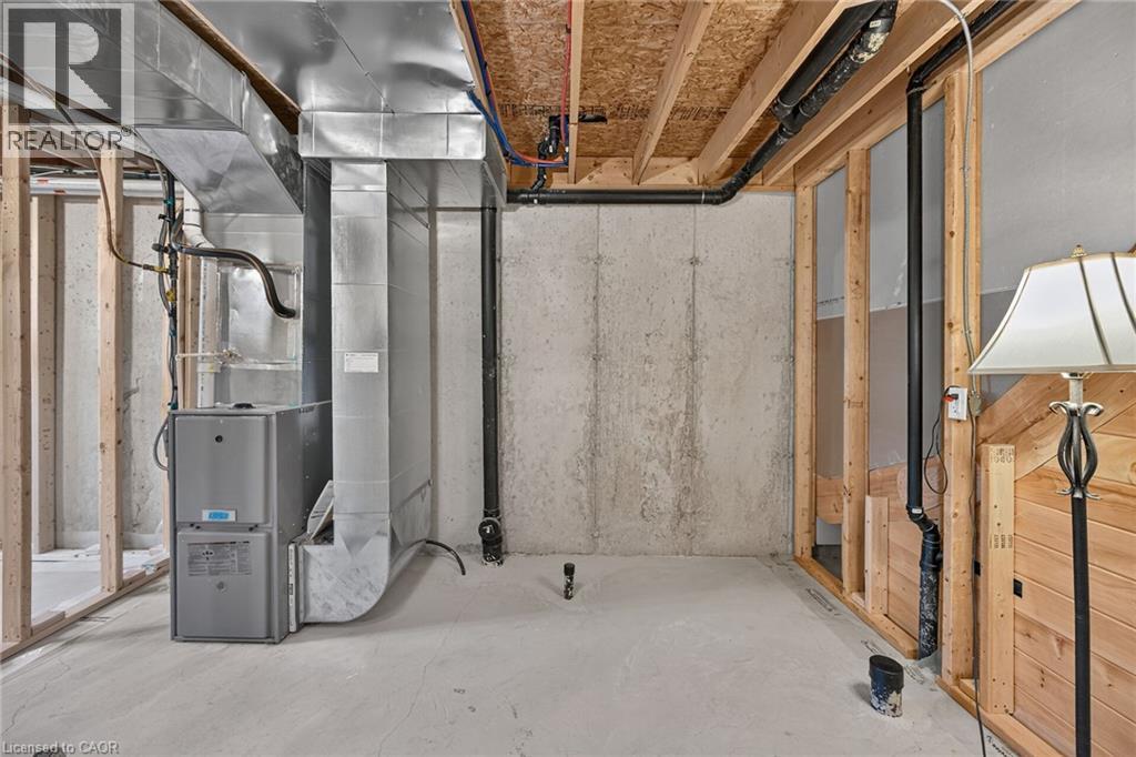 7 Powell Lane Property Photo 30