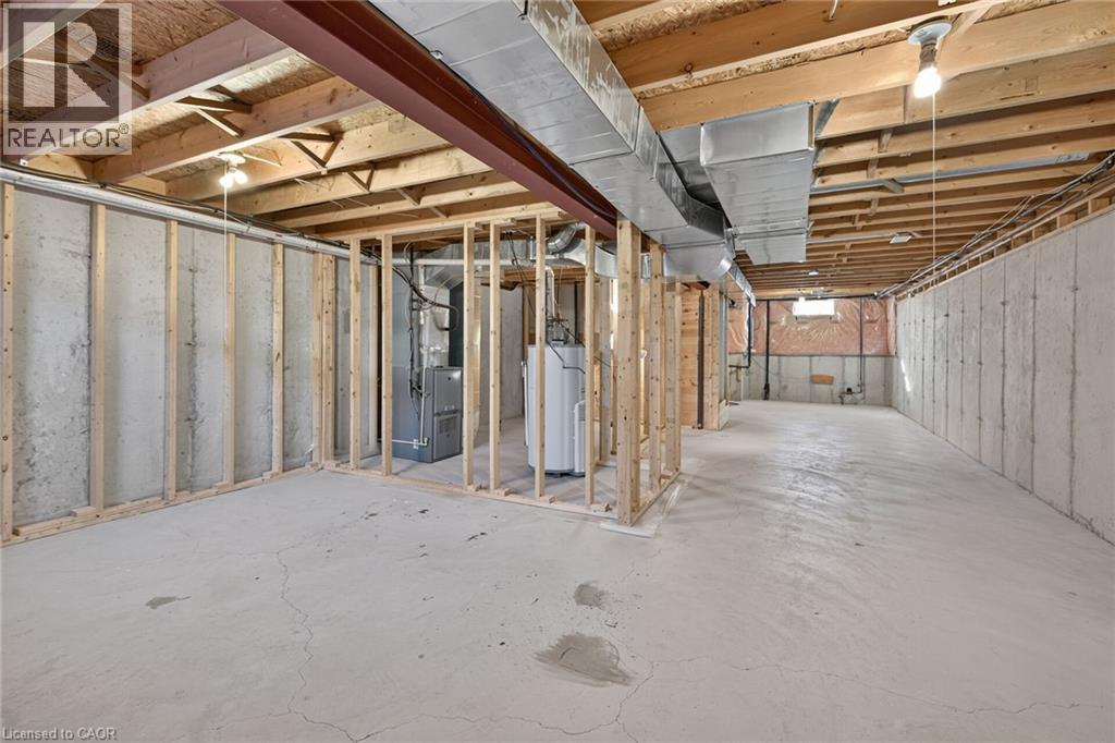 7 Powell Lane Property Photo 32