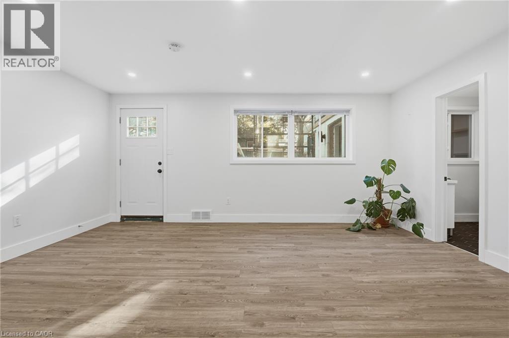 24 Briarwood Crescent Unit# 2 Property Photo 1