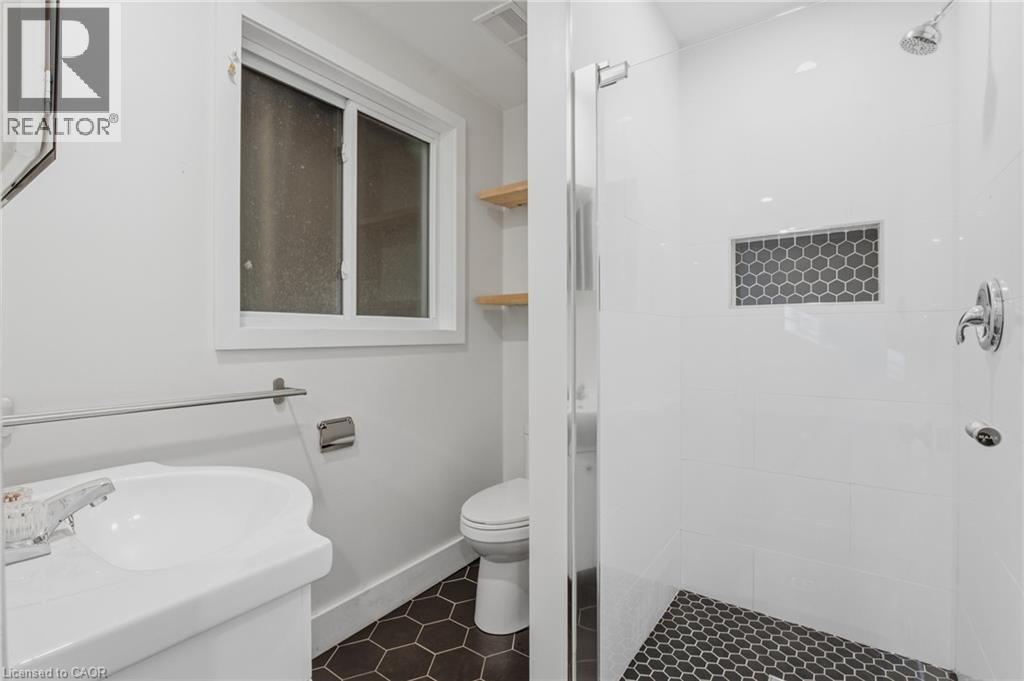 24 Briarwood Crescent Unit# 2 Property Photo 14