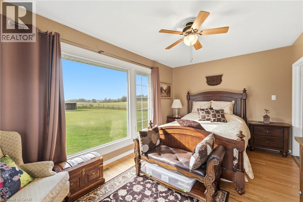 4276 Westbrook Road Property Photo 13