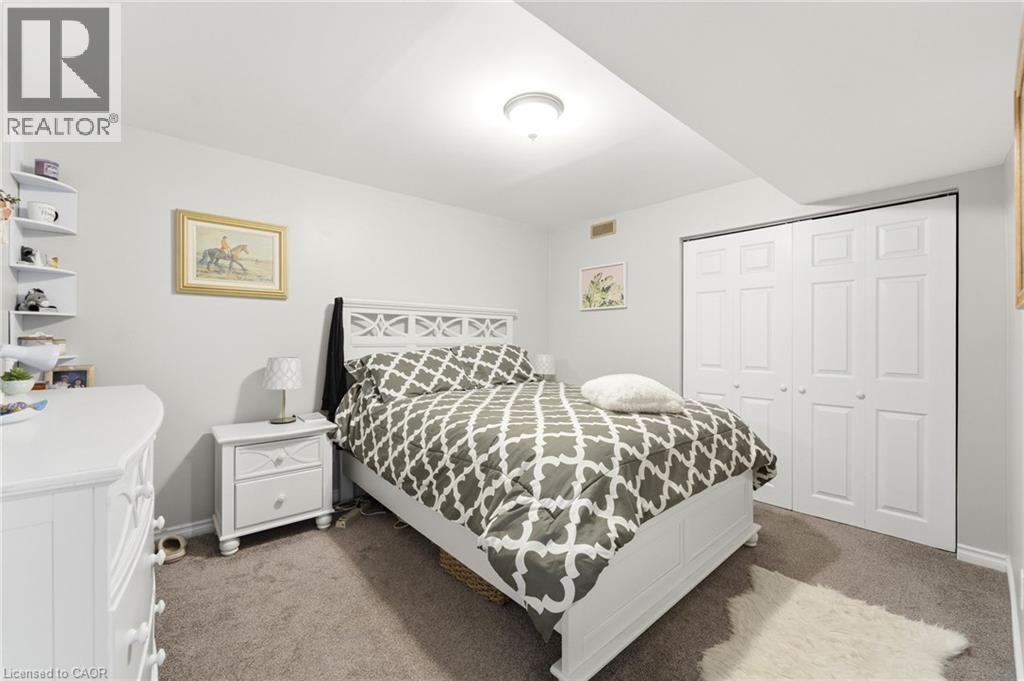 4276 Westbrook Road Property Photo 24