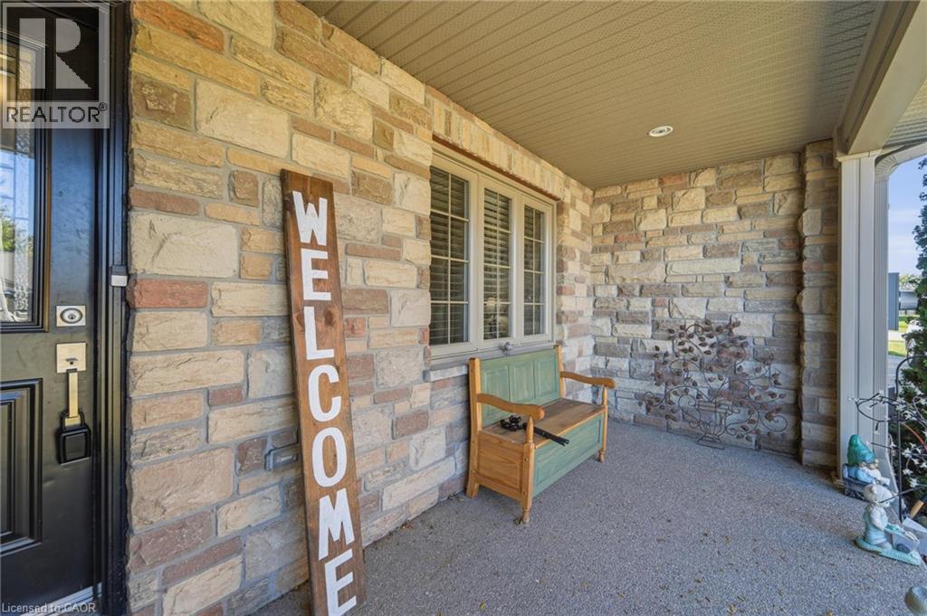 10 Nyah Court Property Photo 3