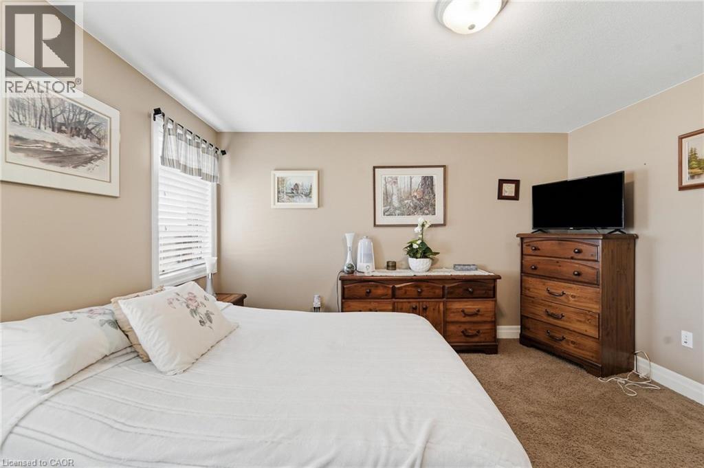 10 Nyah Court Property Photo 18