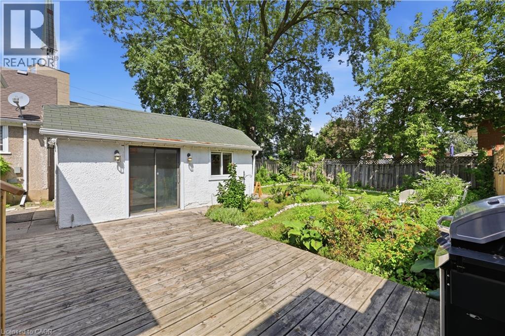 218 Lake Street Property Photo 12