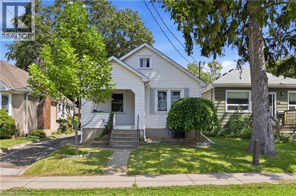 218 Lake Street Property Photo 30