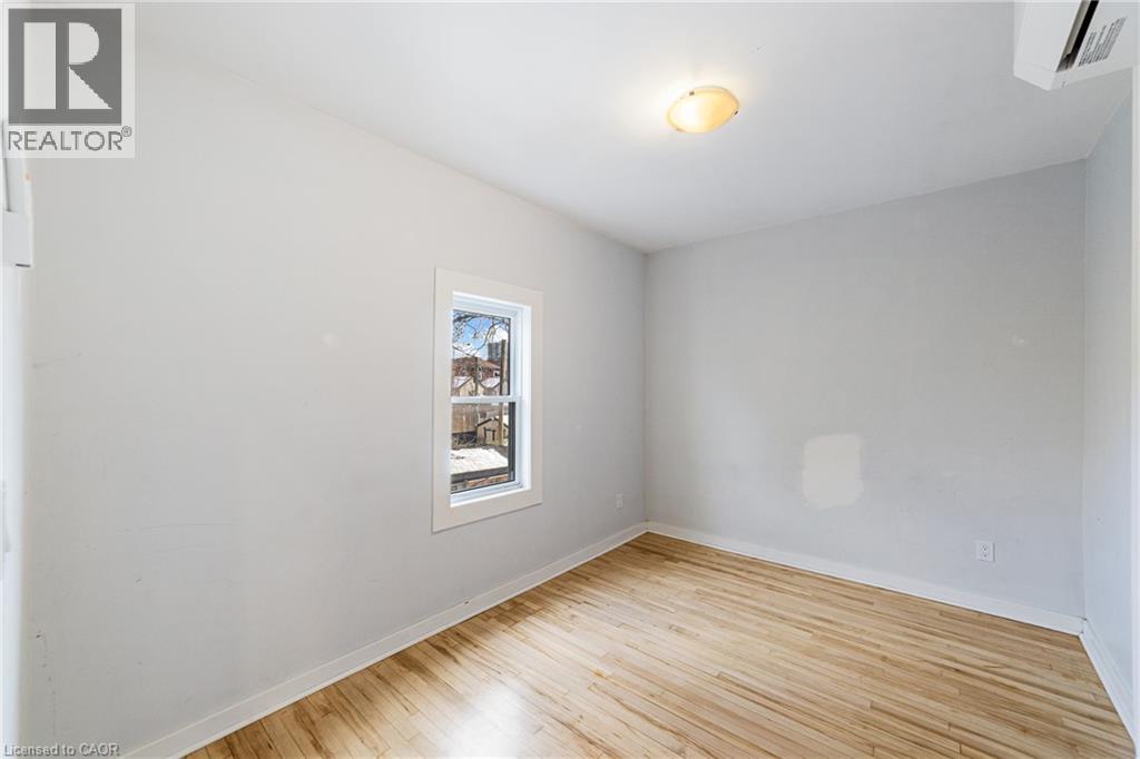 208 Mary Street Property Photo 24