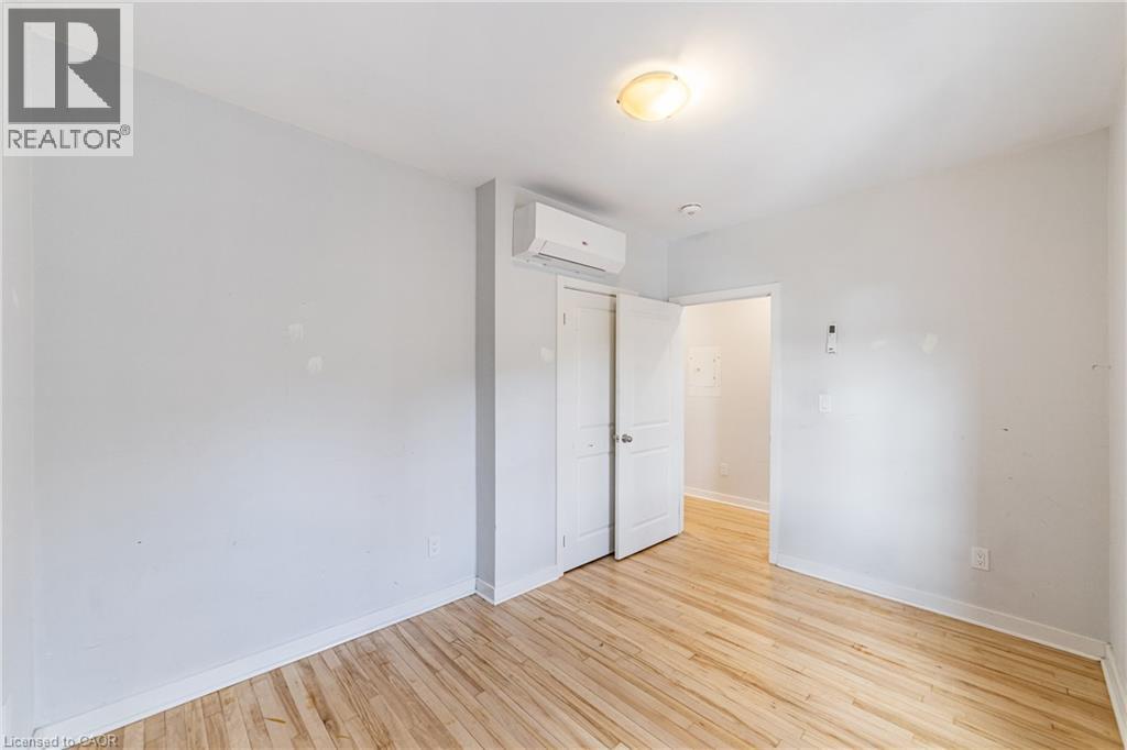 208 Mary Street Property Photo 25