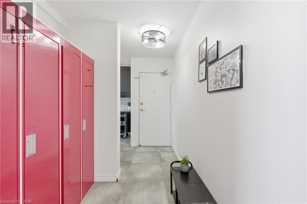 700 Dynes Road Unit# 1111 Property Photo 6