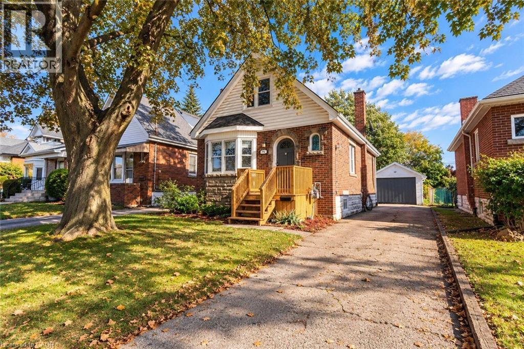 75 Barons Avenue Property Photo 1
