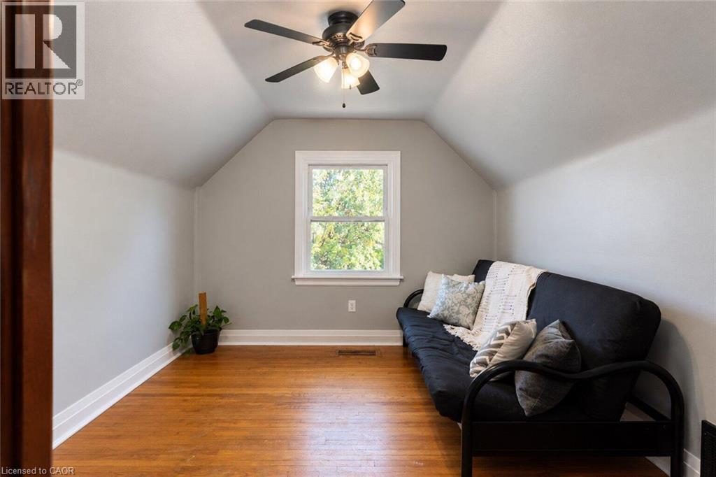 75 Barons Avenue Property Photo 25
