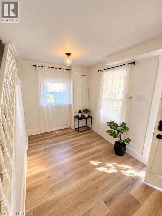248 Lincoln Road W Property Photo 4