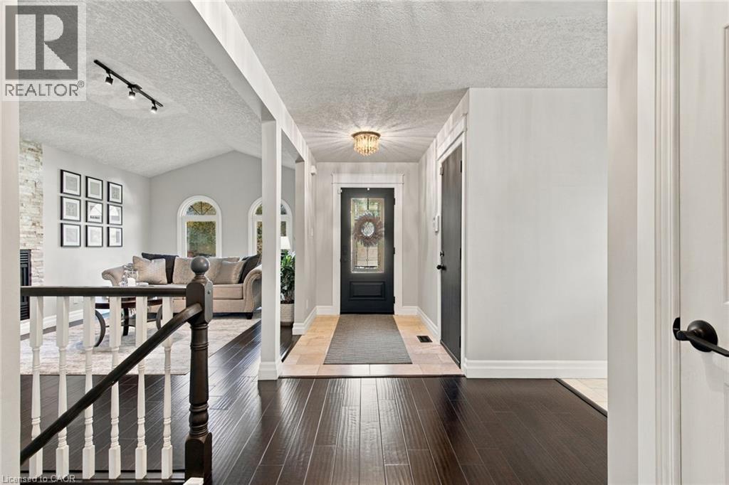 27 Costain Court Property Photo 4