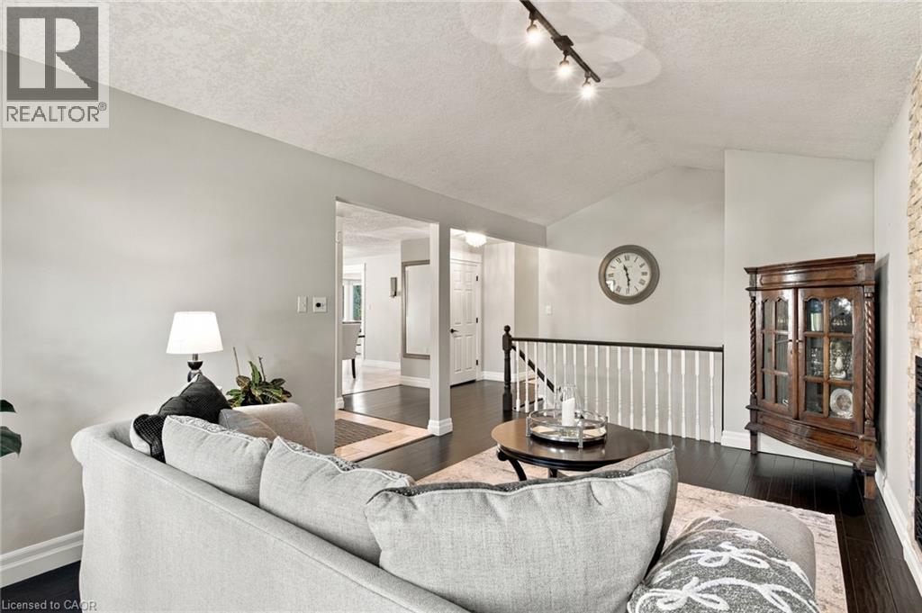 27 Costain Court Property Photo 8