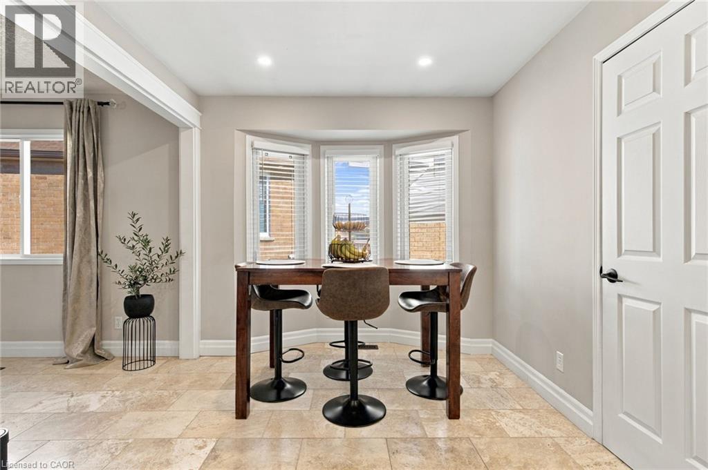 27 Costain Court Property Photo 12