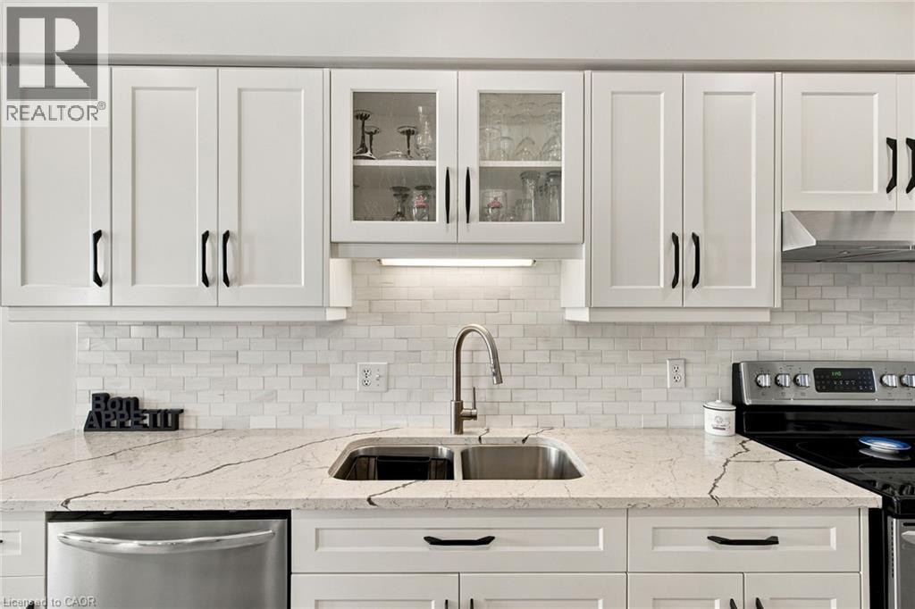 27 Costain Court Property Photo 15