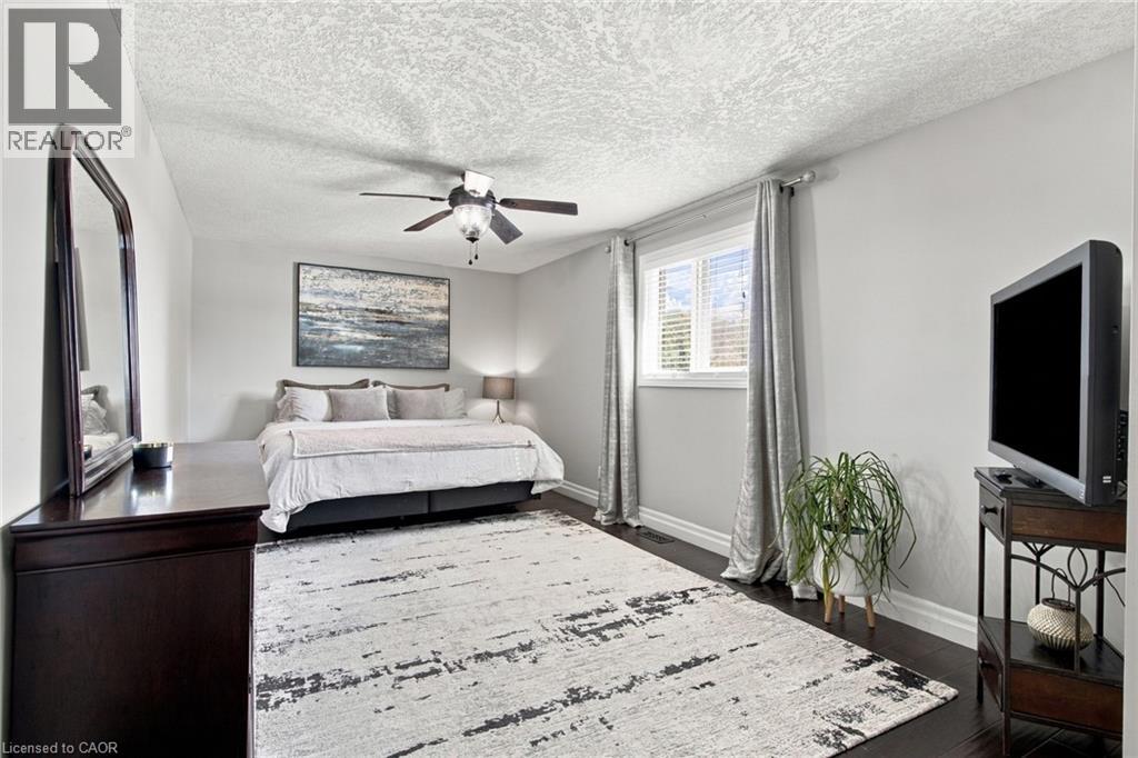 27 Costain Court Property Photo 18