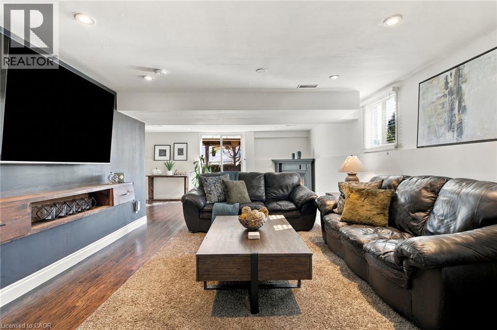 27 Costain Court Property Photo 28