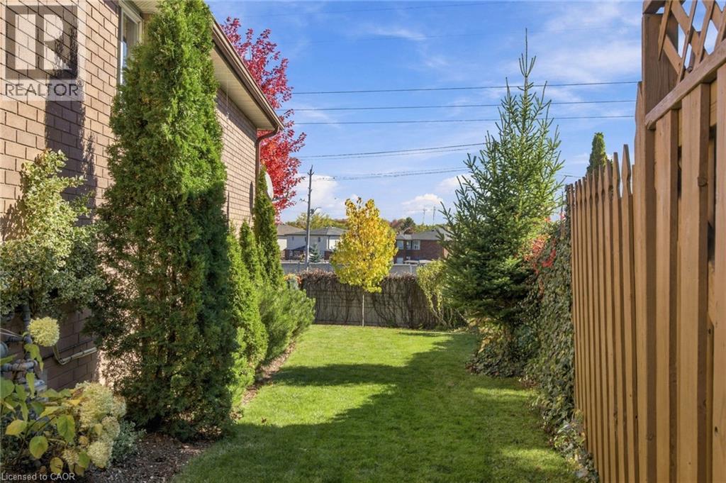 27 Costain Court Property Photo 39