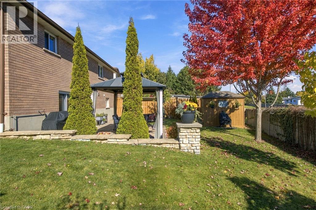 27 Costain Court Property Photo 40