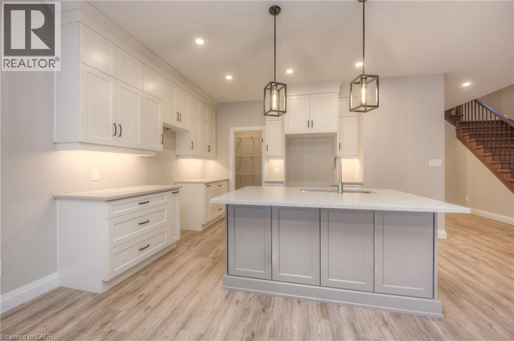 67 Weymouth Street Property Photo 4