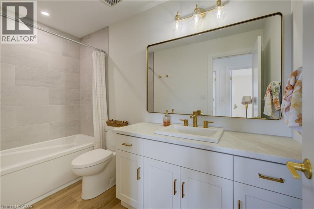 67 Weymouth Street Property Photo 23
