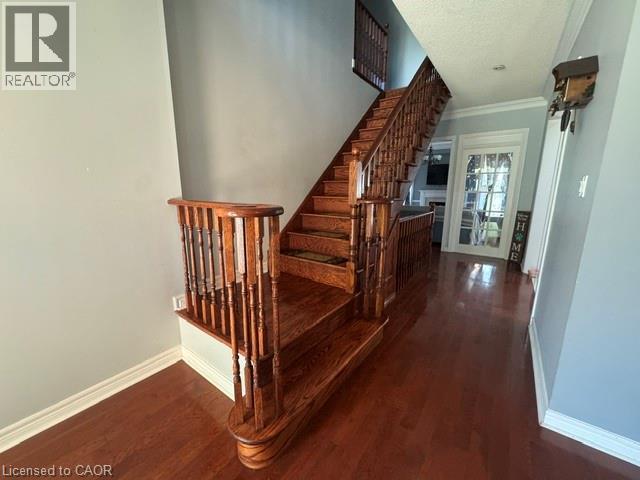 2165 Highcliffe Way Property Photo 3