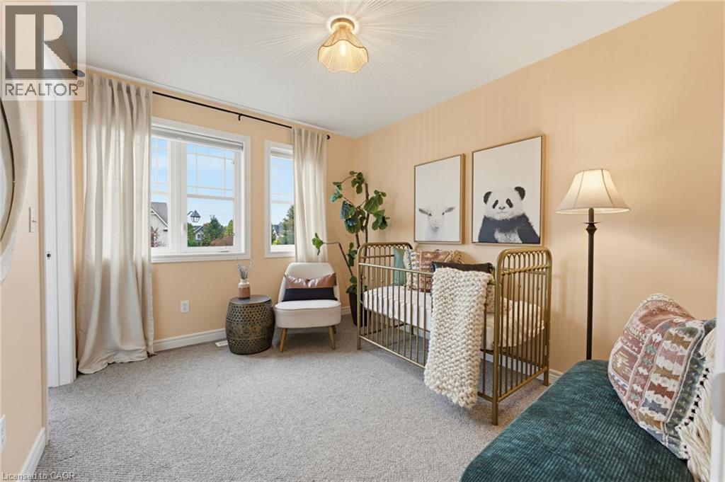 63 Golden Iris Crescent Property Photo 13