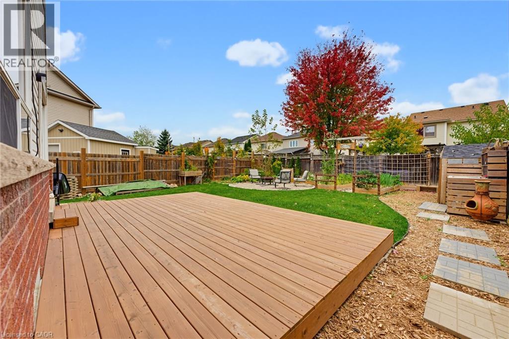 63 Golden Iris Crescent Property Photo 15