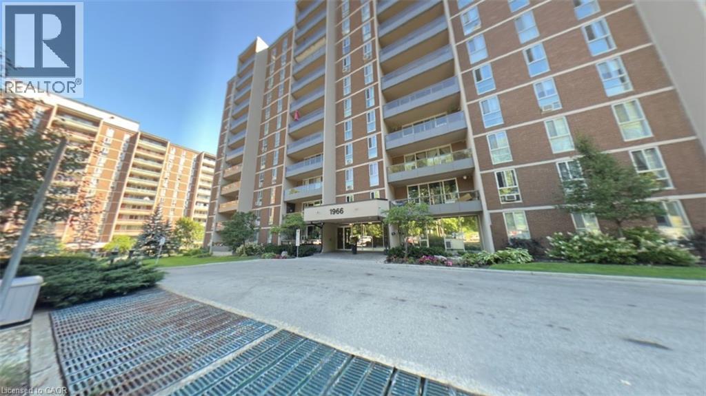1966 Main Street W Unit# 306 Property Photo 3