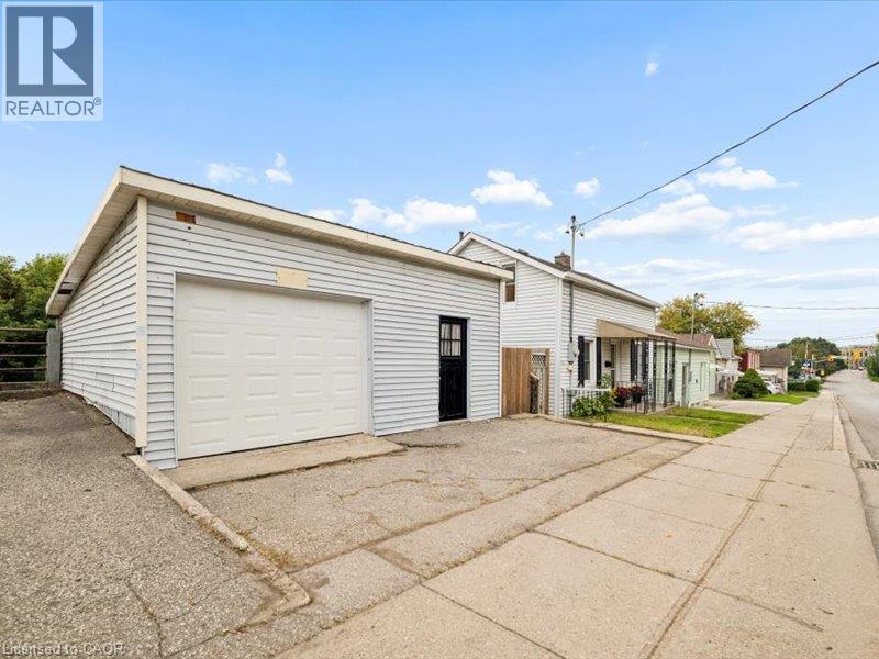 77 Beverly Street Property Photo 5